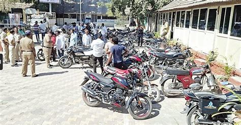 Ahilyanagar : राहुरीत 42 वाहनांवर दंडामत्मक कारवाई