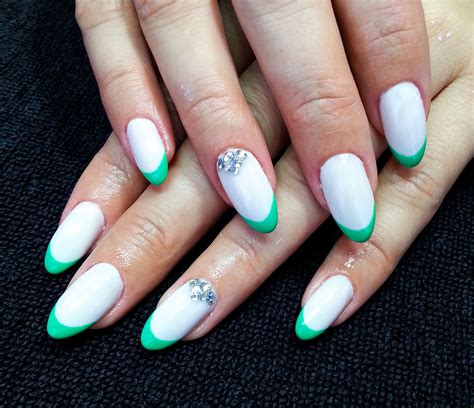 snowdrop nail art