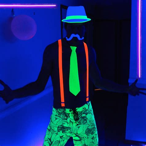 Neon Party Outfits Ideas