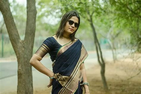 Here's A Glimpse Into The Dual Lives of Indian Cross Dressers