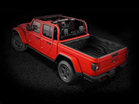 2023 Jeep® Gladiator Exterior - Soft Top & More