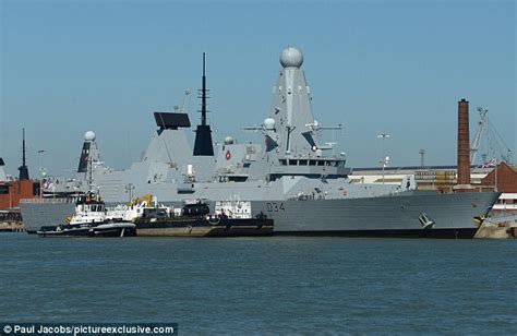 英国海军45型舰“全军覆没” 6艘舰将在修理厂团聚了