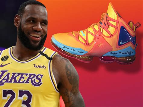 Sale > lebron james new space jam shoes > in stock