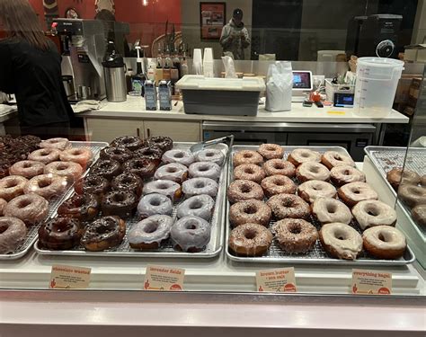 Chin Up Donuts - Hungryones.com - Food Blog