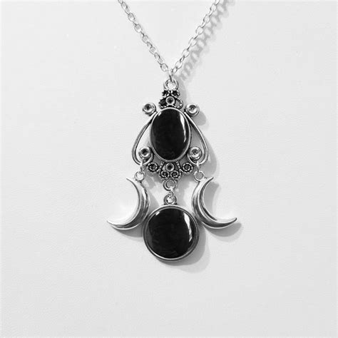 Triple Moon Goddess Amethyst Alloy Necklace – Targaryen Treasures