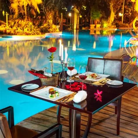 Romantic Dinner Date Experiences in hyderabad