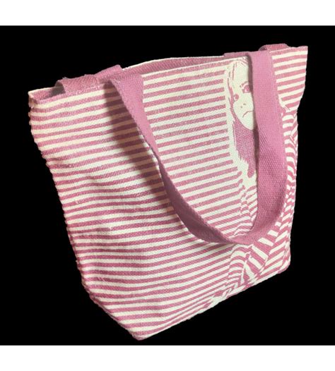 BAG ASSORTED DESIGNS AND COLORS