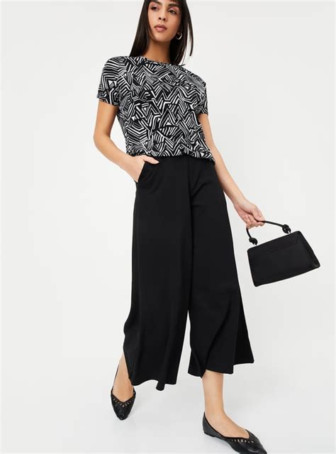 Buy Women Solid Palazzos Online at just Rs. 999.0 - 1000015359272 | Max ...