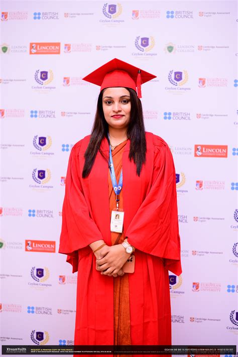 Dona Imesha Ruwanthika Has Won Global Recognised Educational Campus Award