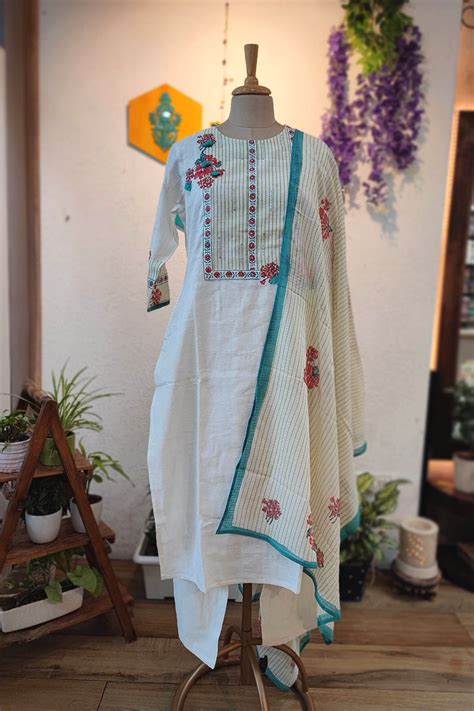Off White Handloom Cotton Kurta Pant Dupatta Set with Floral Embroidery ...