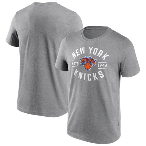 New York Knicks True Classic Graphic T-Shirt - Mens