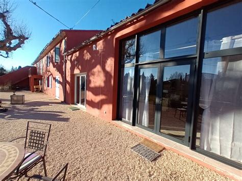 LA BASTIDE DES MARTELIERES (Salon-de-Provence) - Hostel Reviews, Photos ...