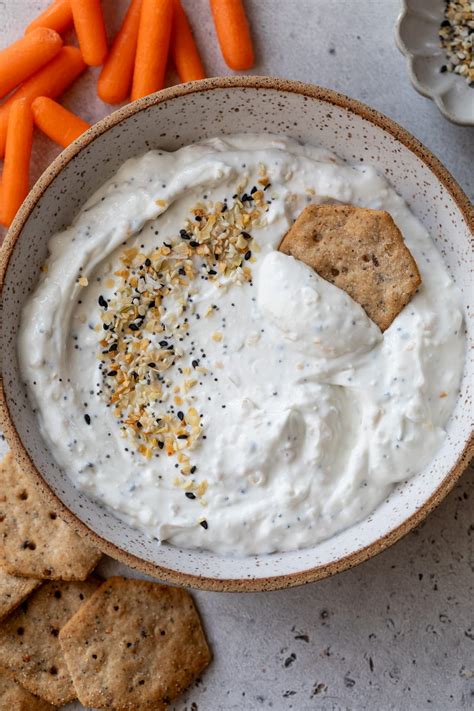 Healthy Everything Bagel Dip - The Almond Eater
