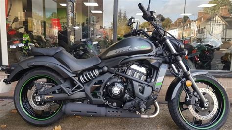 भारत में Kawasaki ने लॉन्च की नई धमाकेदार बाइक, जाने कीमत से लेकर फीचर ...