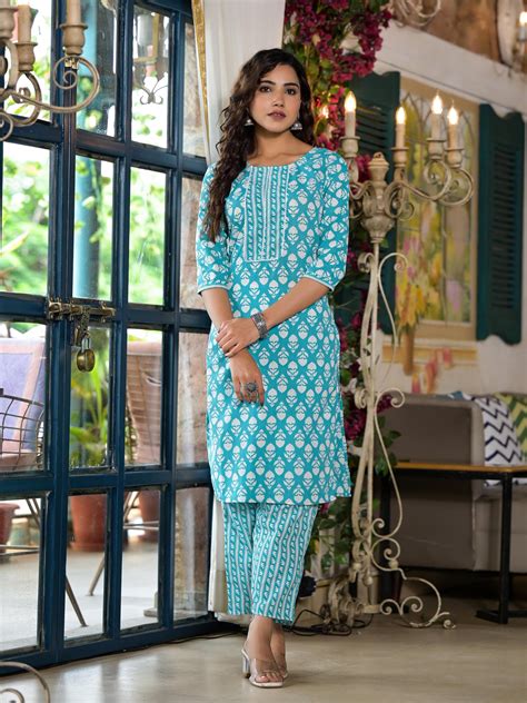 Ethnic Wear for Women | Ethnic Dress for Women : Juniper