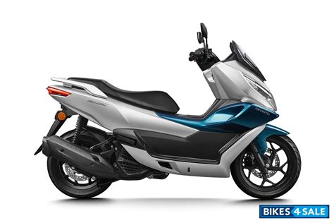 CFMoto 150SC Scooter Picture Gallery - Bikes4Sale