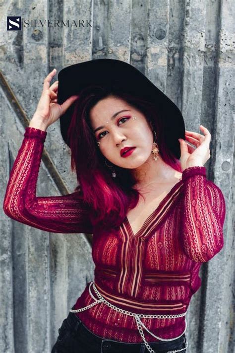 "The symbolism of silver jewelry in Chinese culture" – silvermark