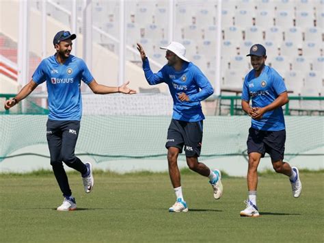 Ind Vs SL, Bengaluru Test: Hosts practice under lights to get used to ...