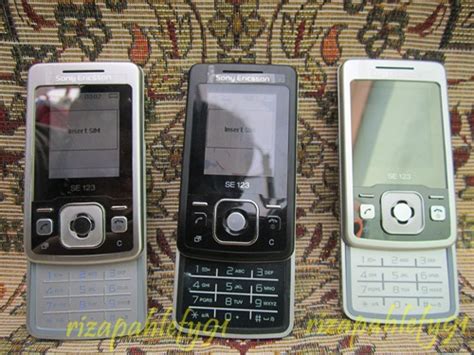 Semua Tentang Handphone Jadul: Sony Ericsson SE123 / T303 A - Prototype ...