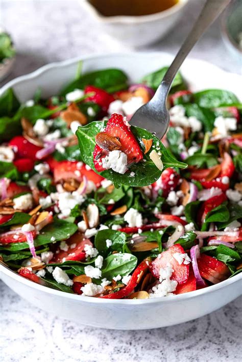 Radish Spinach Salad Recipe at Hamish Gunther blog