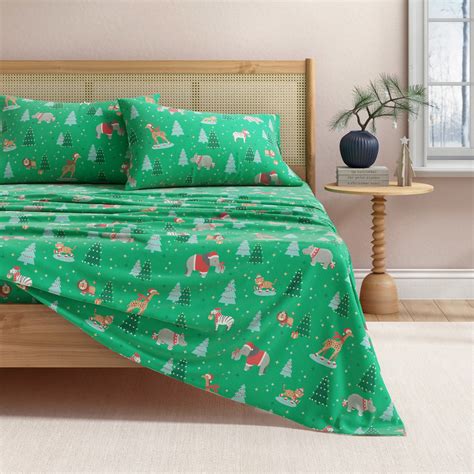 Great Bay Home Christmas Flannel Sheet Set, King, 100% Turkish Cotton ...