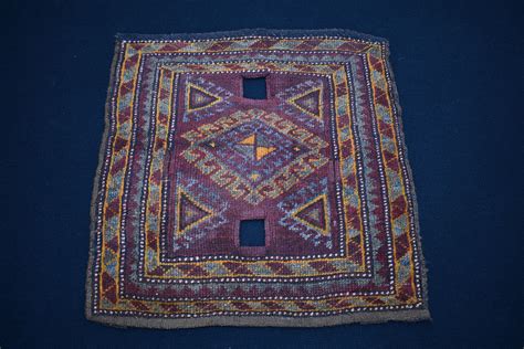 How Much Is 153 Cm in Feet and Inches