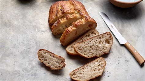A Beginner’s Guide to Sourdough Starter | BakeryBits
