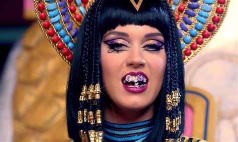 Katy Perry – 'Dark Horse' (Feat. Juicy J) (Video Preview) | HipHop-N-More