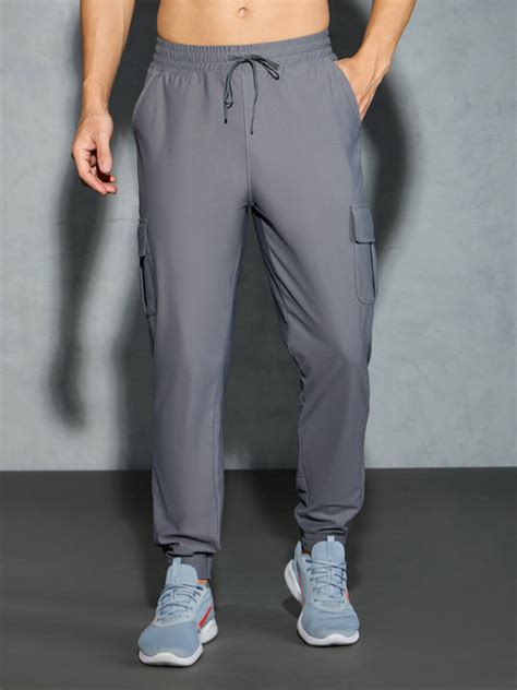 Men Relax Fit Cargo Joggers with Duracool+