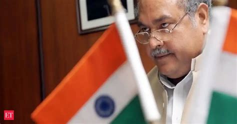 Labour Min to trim cos' EPFO coverage threshold to 10 workers - The ...