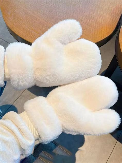 Glove | Savana | Bestsellers