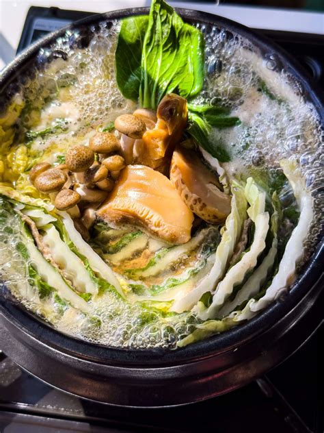 Mille-Feuille Nabe (Japanese Hot Pot) - Yeji's Kitchen Stories