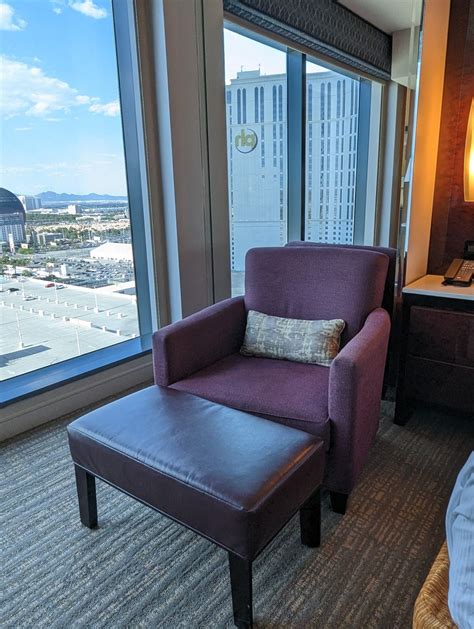 Hilton Grand Vacations Club Elara Center Strip Las Vegas [Review]