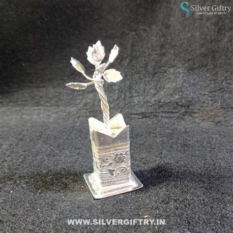 Rs.250-500 – Silver Giftry