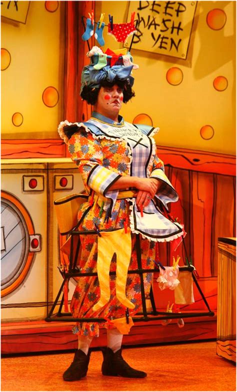 Aladdin Pantomime Finale 2018 的图像结果