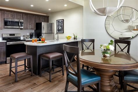 Hyatt Vacation Club At Coconut Cove Shuttle Bus Service: Pictures ...