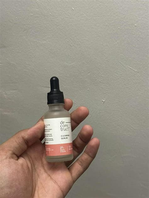 Buy Clearing Niacinamide Face Serum Online at Deconstruct