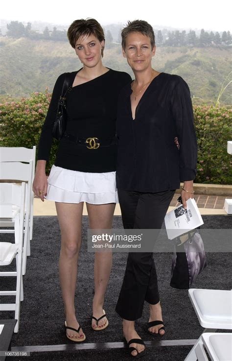 Jamie Lee Curtis's feet