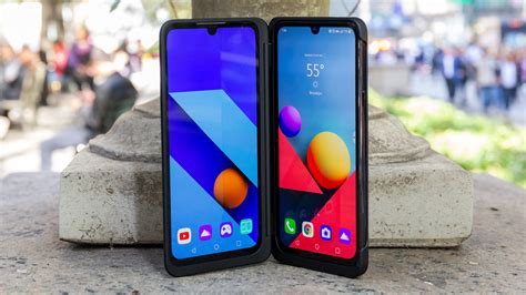 Smartphones With Big Screen Under 10000