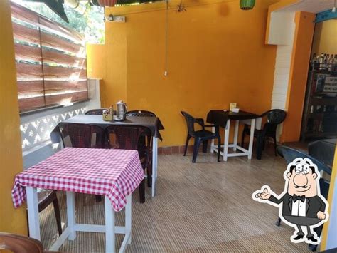 Red Rose Bar & Restaurant, Siolim - Restaurant menu, prices and reviews