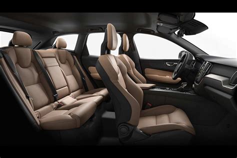 Volvo XC60 Amber Interior 2018 - AUTOBICS
