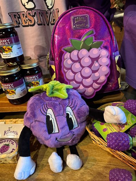 Photos / Video: Preview the Food and Merchandise of Knott's Boysenberry ...