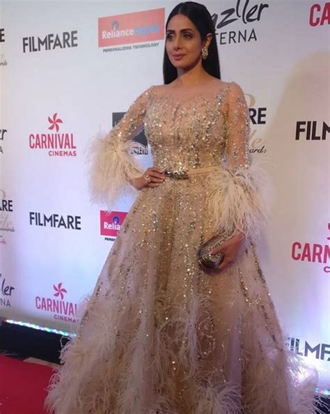 PICS- Best Fashion Moments of Flimfare Glamour and Style Awards 2017 ...