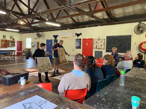 Life Drawing Modelling Session 的图像结果