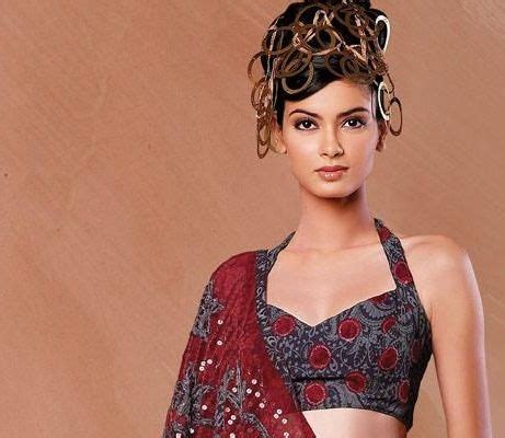 10 + Kurta Neck Design Ideas For Any Occasion