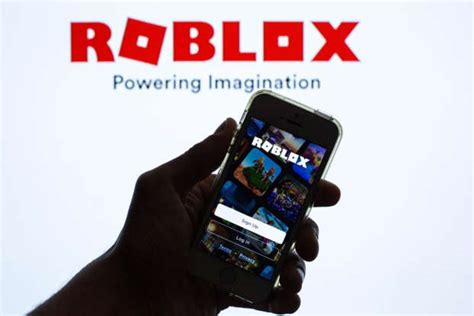 Roblox CEO addresses parents' safety concerns amid game's growing ...