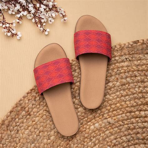 Sliders for Women: Buy Slipper Sliders, Slide Flip Flops for Women at ...