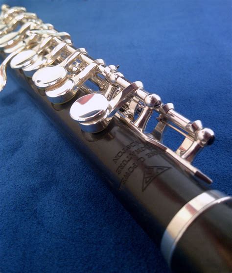 Flute Builder : The Signature and Custom Piccolos
