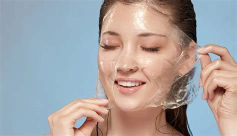 10 Ways To Use Gelatin To Get Glowing Skin - lifeberrys.com