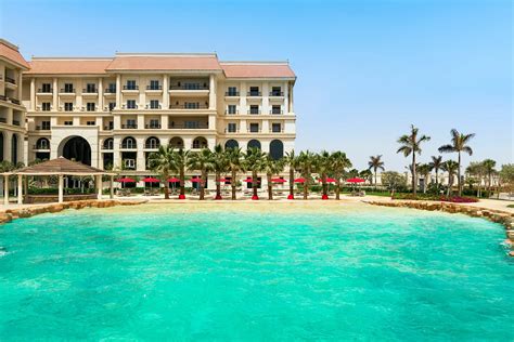 The St. Regis New Capital, Cairo Pool: Pictures & Reviews - Tripadvisor